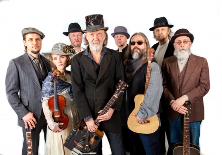 Hoedown & Jukka Gustavson & Tuomari Nurmio