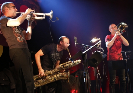 Journal Intime plays Jimi Hendrix